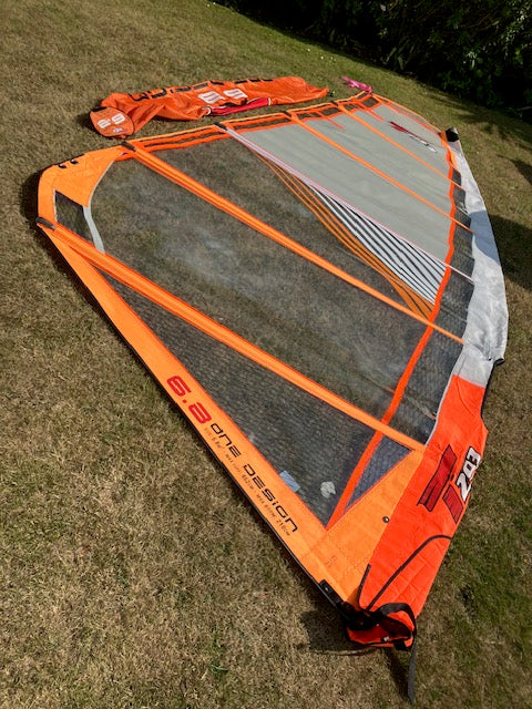 Techno ex-charter sail - Poole Harbour Watersports