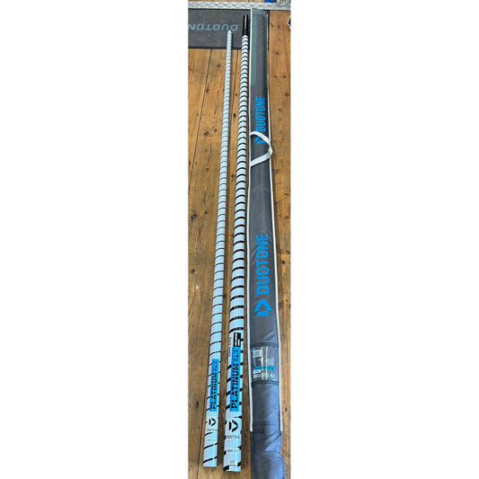 Duotone Platinum SLS SDM 490 mast - Poole Harbour Watersports