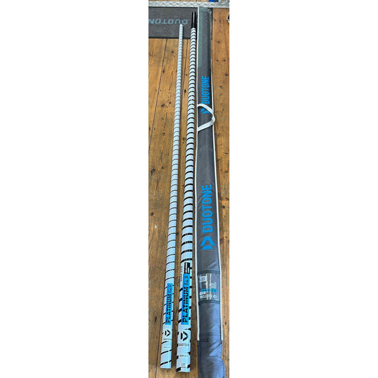 Duotone Platinum SLS SDM 490 mast - Poole Harbour Watersports