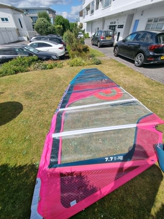7.7 NeilPryde Speedster - Poole Harbour Watersports