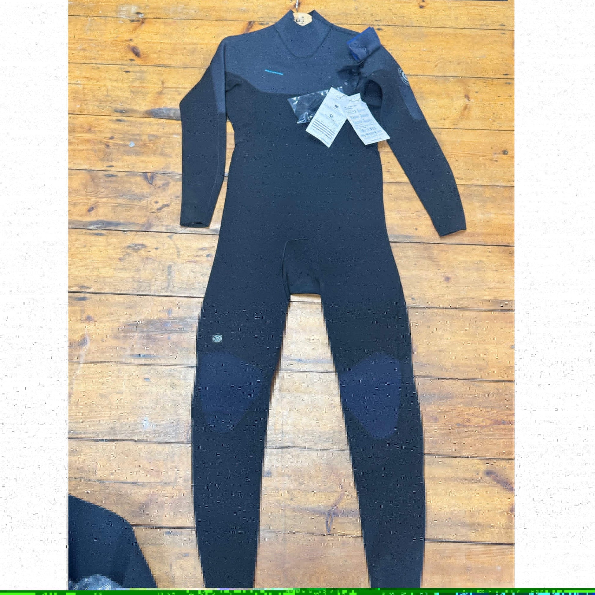 Neilpryde Mission FZ 5/4 Wetsuit - Poole Harbour Watersports