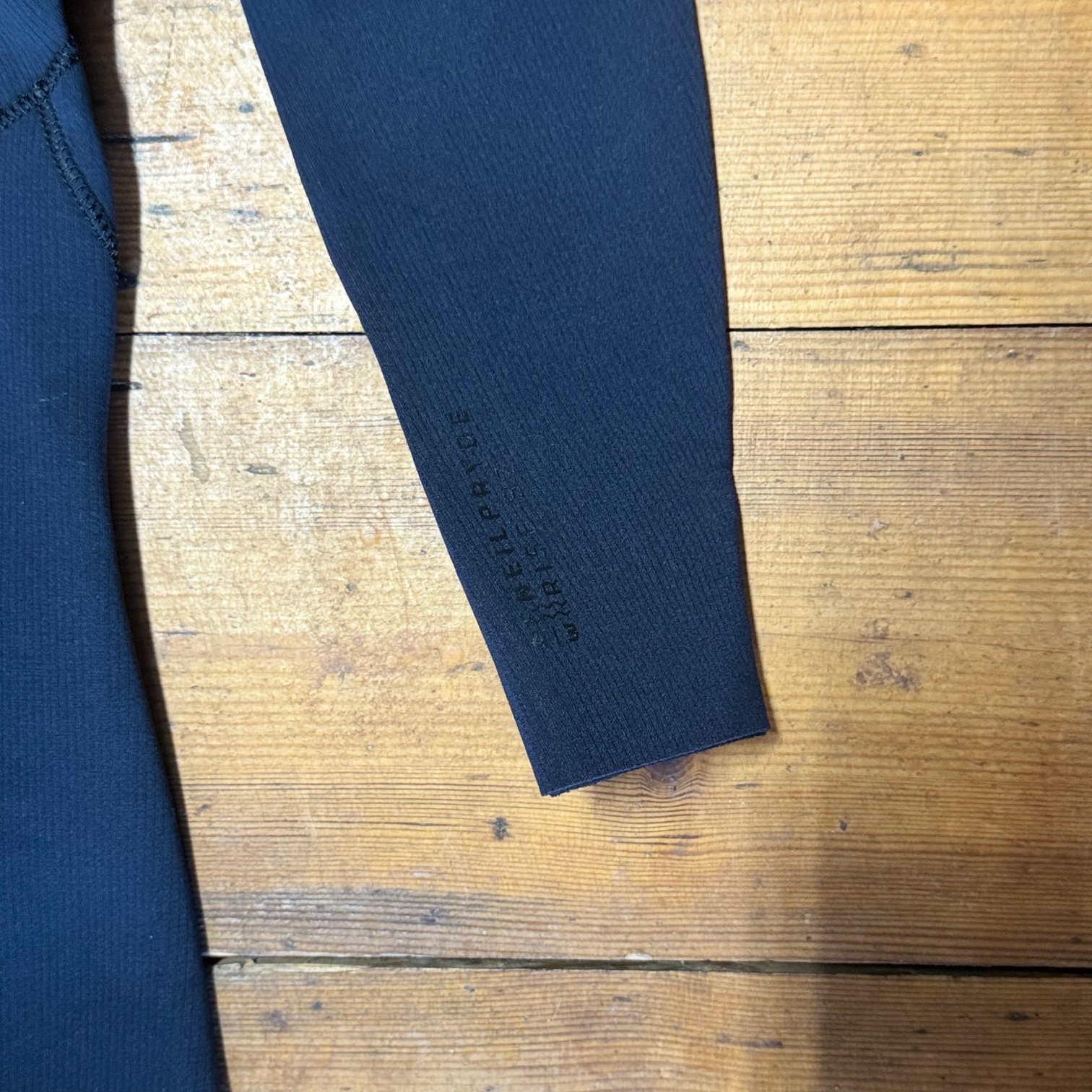 Neilpryde Rise 4/3 BZ Wetsuit - Poole Harbour Watersports